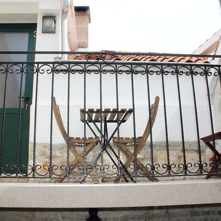 Apartments D&N Vis Luaran gambar